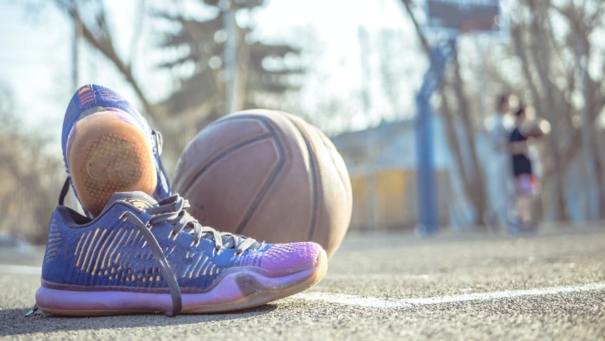 Sports as an Extracurricular: Weighing the Benefits On and Off the Field