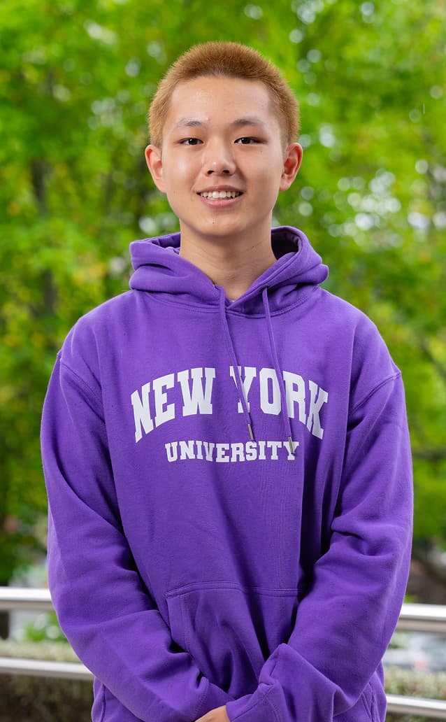 chose-your-track_side-image-4